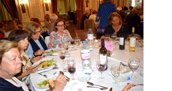 VAMOS AOS FADOS COOPERATIVA MILITAR