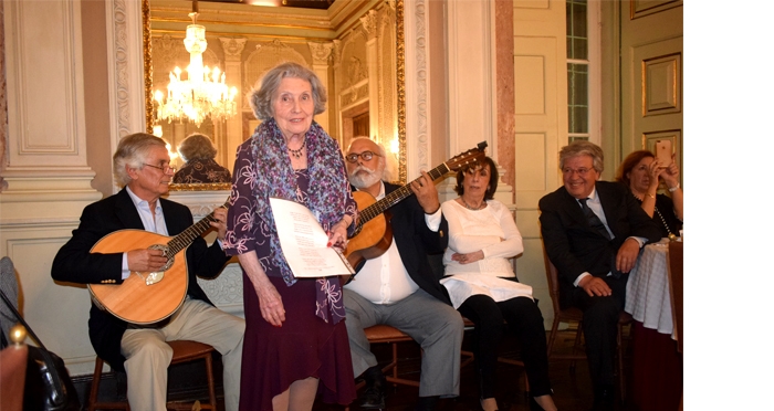 VAMOS AOS FADOS COOPERATIVA MILITAR