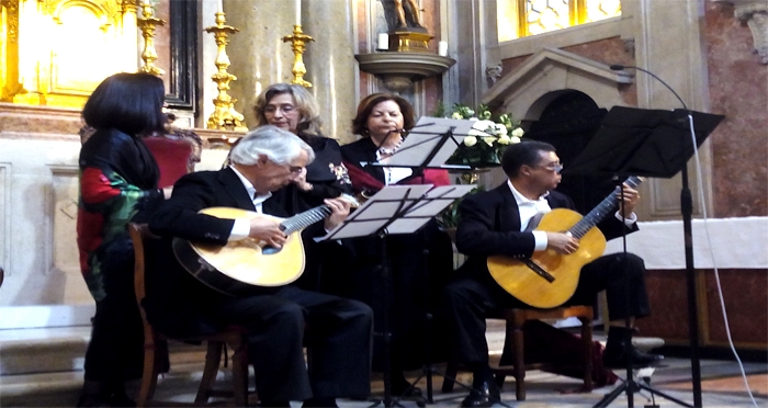 FADO ORACAO --- IGREJA DE SANTO ANTONIO -- LISBOA