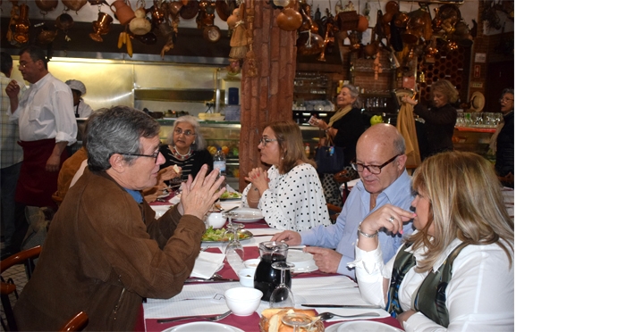 VAMOS AOS FADOS -- ADEGA TIA ROSA