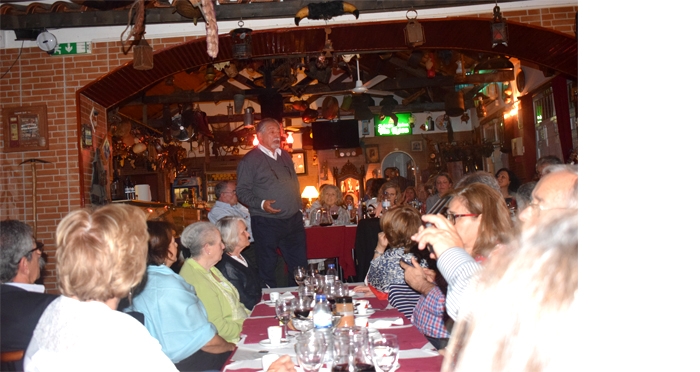 VAMOS AOS FADOS -- ADEGA TIA ROSA