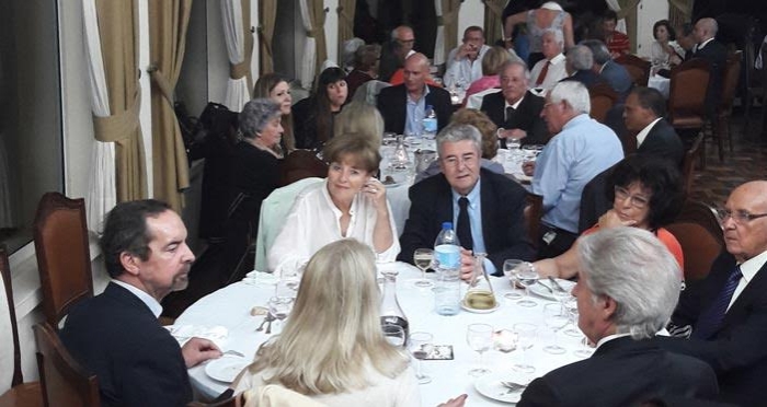 INSTITUTO DE ALTOS ESTUDOS MILITARES - PEDROUCOS